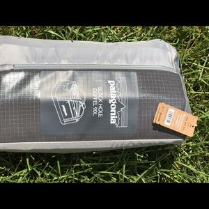 Patagonia Black Hole Duffel 90L Hex Grey